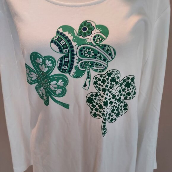 Chico's  Shimmer Shamrock 3/4 Sleeve Top Size XXL NWT - Picture 7 of 8